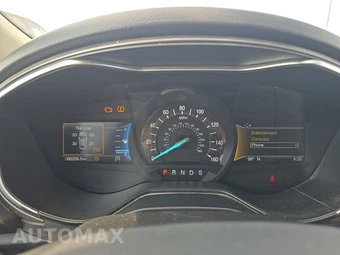 2019 Ford Fusion SE – miniatura 12