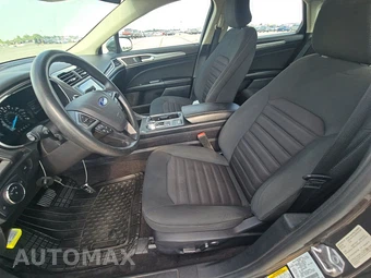 2019 Ford Fusion SE – miniatura 7