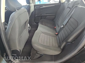 2019 Ford Fusion SE - miniatura 13