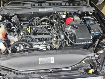 2019 Ford Fusion SE - miniatura 15