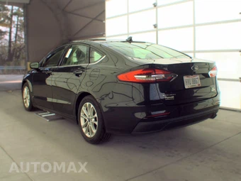 2019 Ford Fusion SE - miniatura 6