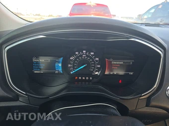 2019 Ford Fusion SE – miniatura 12