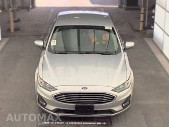 2019 Ford Fusion SE – miniatura 2