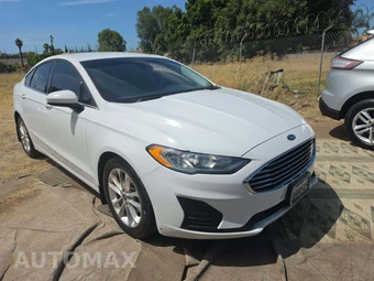 2019 Ford Fusion SE – miniatura 4