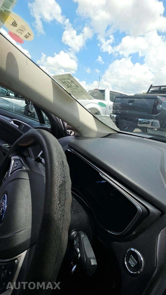 2019 Ford Fusion SE - miniatura 22