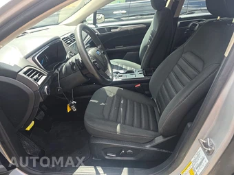 2019 Ford Fusion SE - miniatura 7