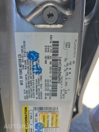 2019 Ford Fusion SE – miniatura 15