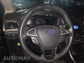 2019 Ford Fusion SE – miniatura 10