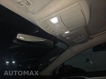 2019 Ford Fusion SE – miniatura 17