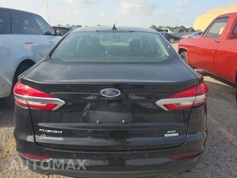 2019 Ford Fusion SE – miniatura 5