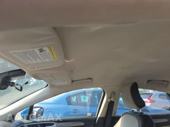 2019 Ford Fusion SE – miniatura 17