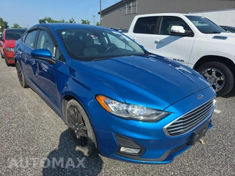 2019 Ford Fusion SE – miniatura 3