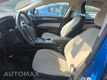 2019 Ford Fusion SE – miniatura 7
