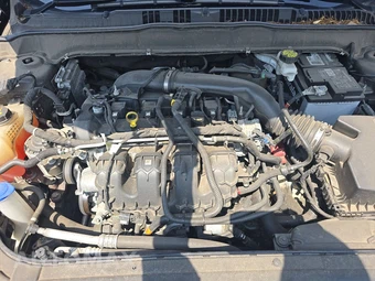 2019 Ford Fusion SE – miniatura 16