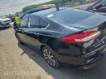 2019 Ford Fusion SE – miniatura 6