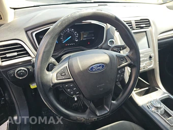 2019 Ford Fusion SE - miniatura 10