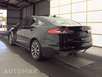 2019 Ford Fusion SE - miniatura 6