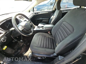 2019 Ford Fusion SE - miniatura 7