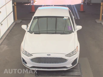 2019 Ford Fusion SE – miniatura 2