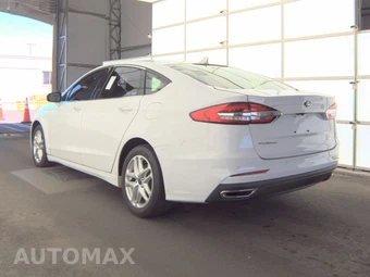 2019 Ford Fusion SE – miniatura 6