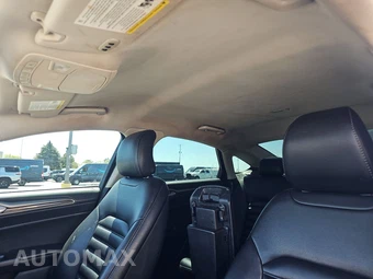 2019 Ford Fusion SEL – miniatura 17