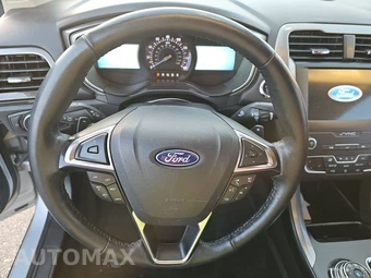 2019 Ford Fusion SEL – miniatura 10
