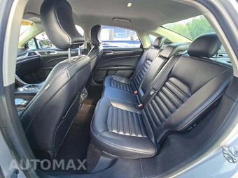 2019 Ford Fusion SEL – miniatura 13
