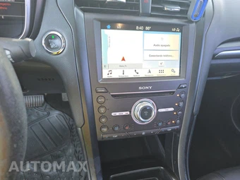 2019 Ford Fusion Titanium - miniatura 11