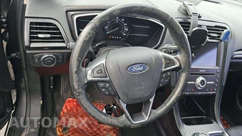 2019 Ford Fusion Titanium - miniatura 24