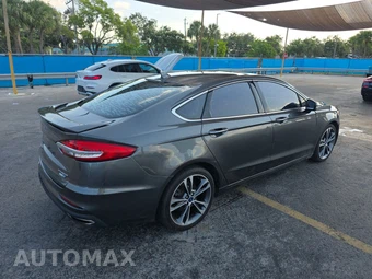2019 Ford Fusion Titanium - miniatura 4