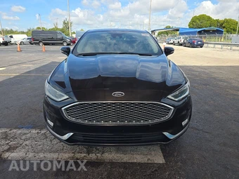 2019 Ford Fusion Titanium - miniatura 2