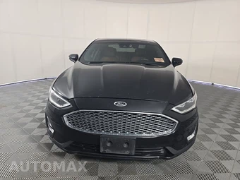 2019 Ford Fusion Titanium – miniatura 2
