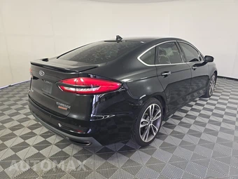 2019 Ford Fusion Titanium – miniatura 4