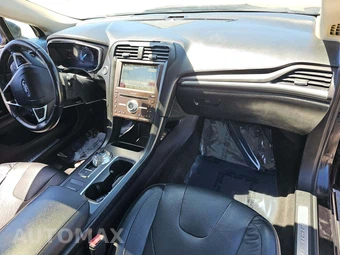 2019 Ford Fusion Titanium – miniatura 19
