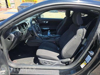 2019 Ford Mustang EcoBoost Coupe – miniatura 6