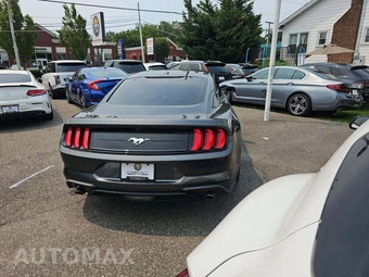 2019 Ford Mustang EcoBoost Coupe - miniatura 3