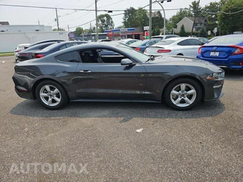 2019 Ford Mustang EcoBoost Coupe - miniatura 4