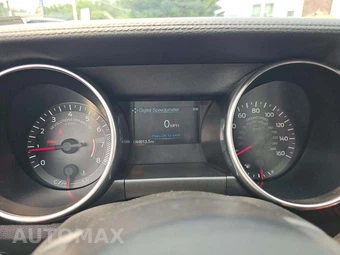 2019 Ford Mustang EcoBoost Coupe - miniatura 9