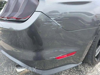 2019 Ford Mustang EcoBoost Coupe - miniatura 25