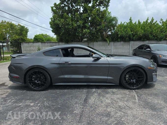 2019 Ford Mustang EcoBoost Coupe - miniatura 4