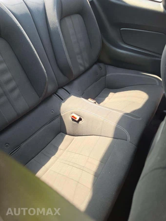 2019 Ford Mustang EcoBoost Coupe - miniatura 16