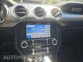 2019 Ford Mustang EcoBoost Coupe - miniatura 10