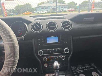 2019 Ford Mustang EcoBoost Coupe - miniatura 10