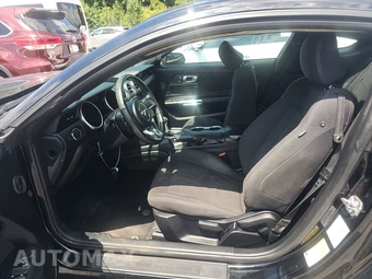 2019 Ford Mustang EcoBoost Coupe - miniatura 7