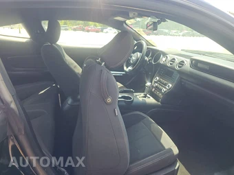 2019 Ford Mustang EcoBoost Coupe - miniatura 8