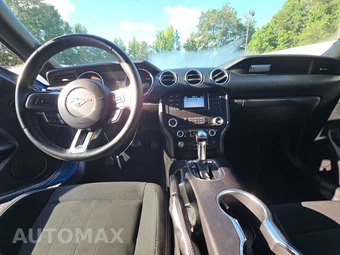 2019 Ford Mustang EcoBoost Coupe - miniatura 11