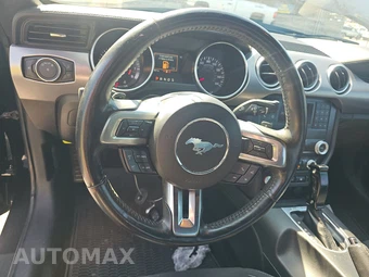 2019 Ford Mustang GT Coupe - miniatura 10