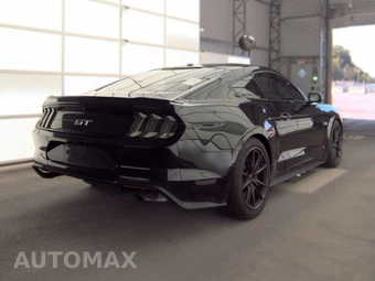 2019 Ford Mustang GT Coupe - miniatura 4