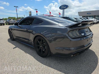 2019 Ford Mustang GT Coupe - miniatura 2