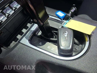 2019 Ford Mustang GT Coupe - miniatura 8